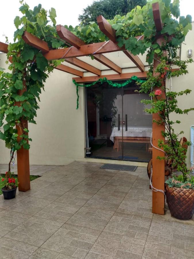 Casa Aconchegante Ou Suites Privativas Canela Bagian luar foto